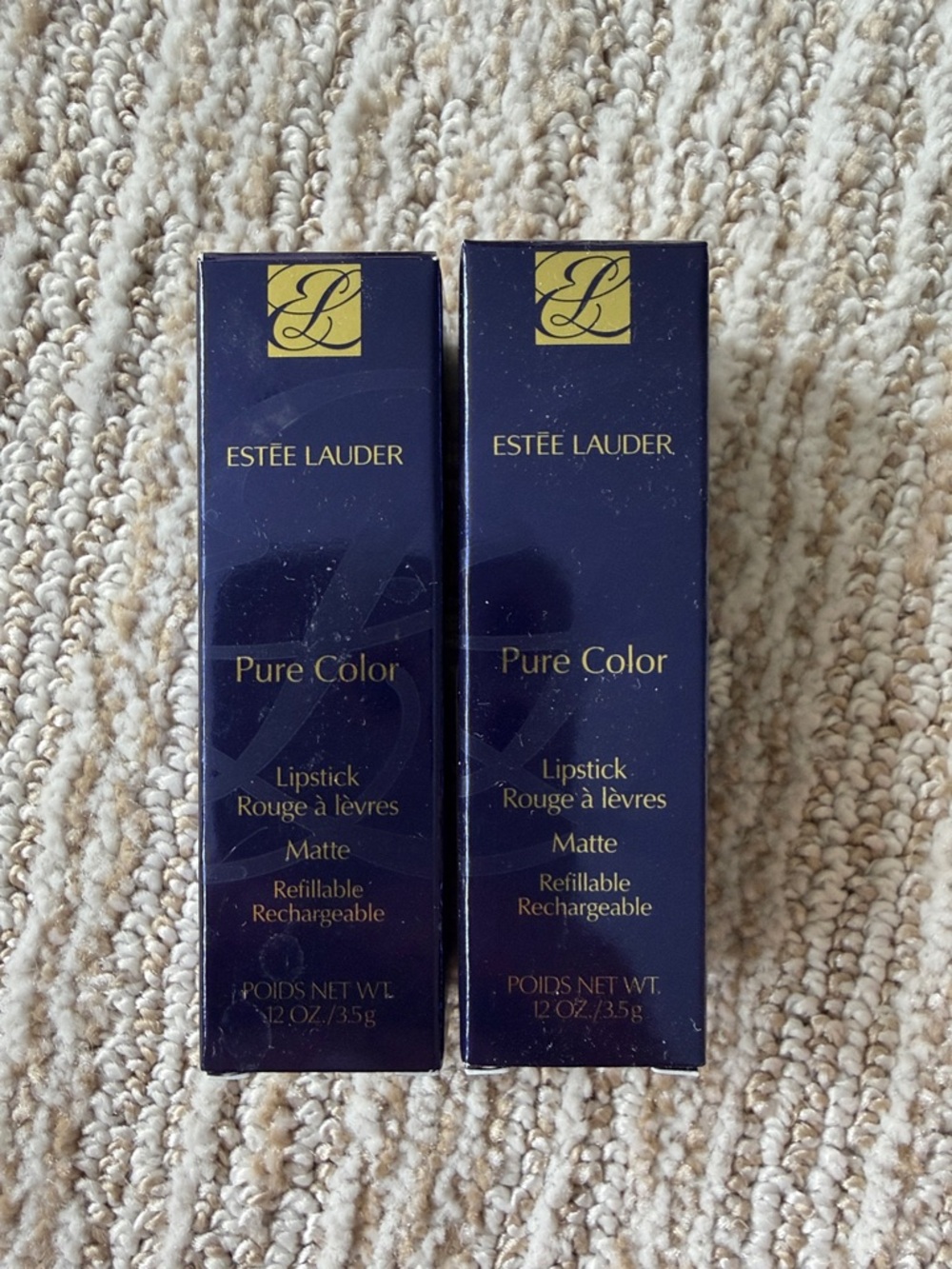 Estee Lauder Pure Color stolen hearts Matte Lipstick #669